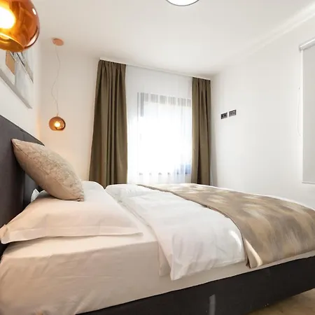 Apartman Luxury Mauro With Heated Pool *