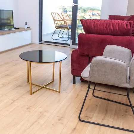 Апартаменты Luxury Mauro With Heated Pool *