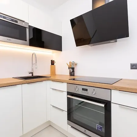 Luxury Mauro With Heated Pool Апартаменты Божава