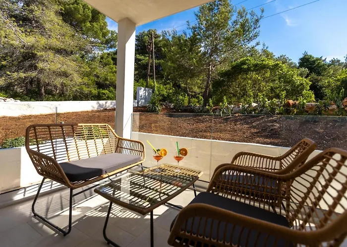 Luxury Mauro With Heated Pool 보자바