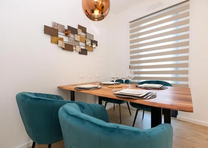 Luxury Mauro With Heated Pool Božava