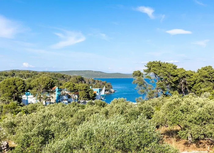 Luxury Mauro With Heated Pool Božava